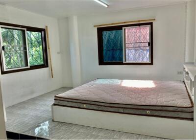 7 Bedrooms house for rent in Lamai