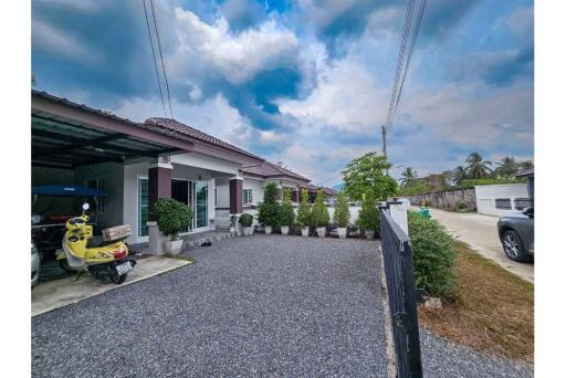 232 Sqm., 2 Beds, 2 Baths Townhouse listed for ฿ 2,690,000.