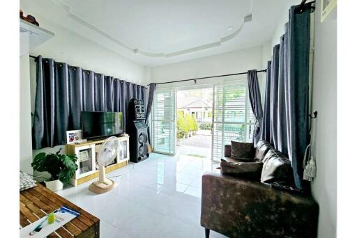 232 Sqm., 2 Beds, 2 Baths Townhouse listed for ฿ 2,690,000.