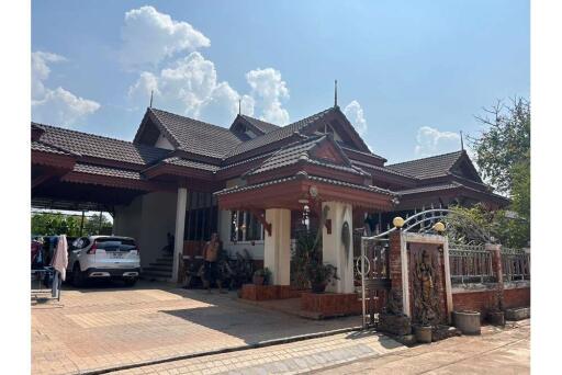 Large house  decorated with beautiful wood