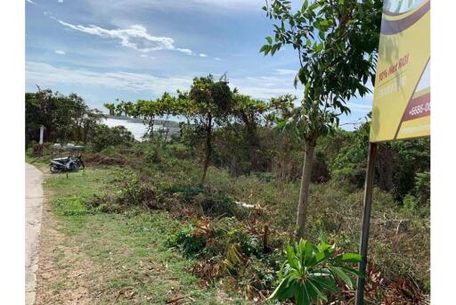 Prime Plot: Sea View Land in Plai Laem!