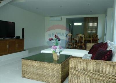 2 Bedrooms Townhouse in Bophut