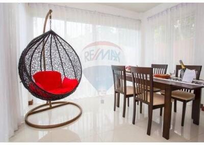 Two bedroom Pool Villa is situated in Chaweng