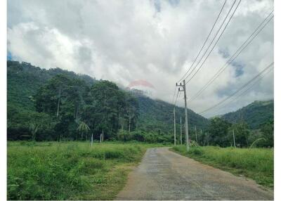 Land Middle between waterfall and mountain ,Koh Samui