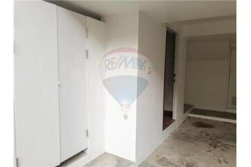 Two Bedroom Apartment in Choeng Mon