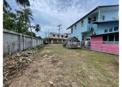 Townhome project near Nathon beach