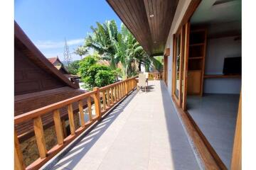 Thai Style Villa For  Sale At Bangrak Koh Samui