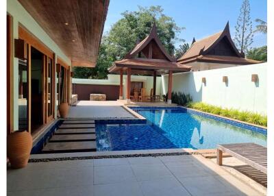 Thai Style Villa For  Sale At Bangrak Koh Samui