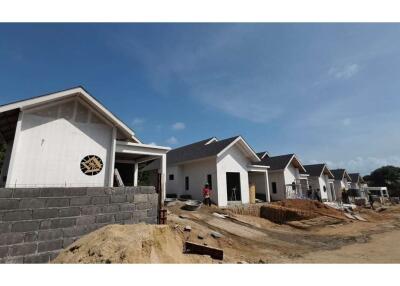 Minimal-Nordic Style Garden View 2-BR House in Bo Phut, Koh Samui