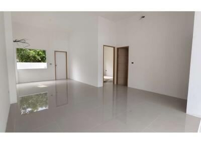 Minimal-Nordic Style Garden View 2-BR House in Bo Phut, Koh Samui