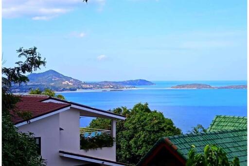 Spacious Villa with Stunning Seaview in Chaweng Noi, Koh Samui