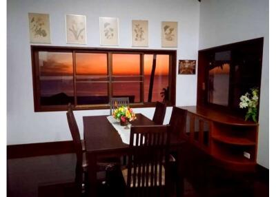 Spacious Villa with Stunning Seaview in Chaweng Noi, Koh Samui