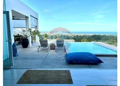 Luxurious Seaview Pool Villa With Separate Apartment