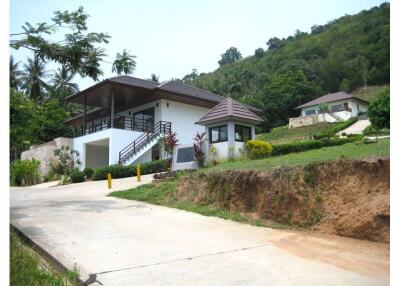 Mountain View Pool Villa in Bang Por, Koh Samui. Investment Property!