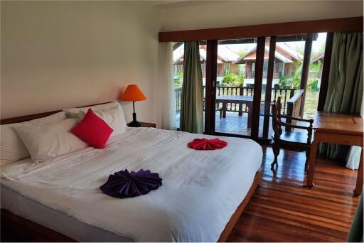 Lotus hotel and villas Koh Samui for sale