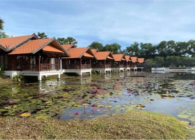 Lotus hotel and villas Koh Samui for sale