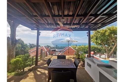 Captivating Sea View 2 bed Villa for Rent