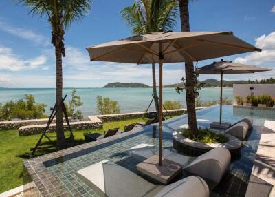 Luxurious 7-BR Beachfront Pool Villa in Laem Sor, Koh Samui