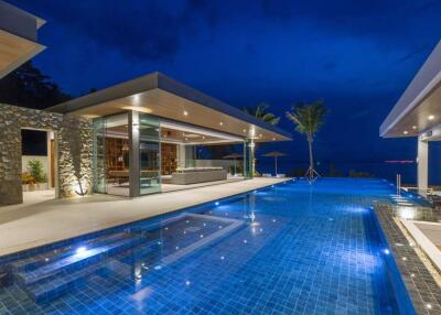 Luxurious 7-BR Beachfront Pool Villa in Laem Sor, Koh Samui