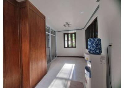 Big Single House  Near Lipa Noi Beach