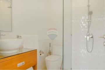 Investment Opportunity. 2 Bedrooms Condo in Choeng Mon, Koh Samui