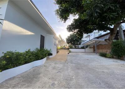 Newly Resort 8 rooms for sale walkable to Chaweng