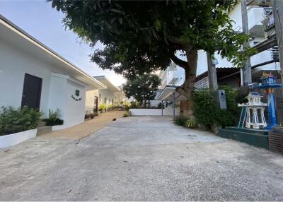 Newly Resort 8 rooms for sale walkable to Chaweng