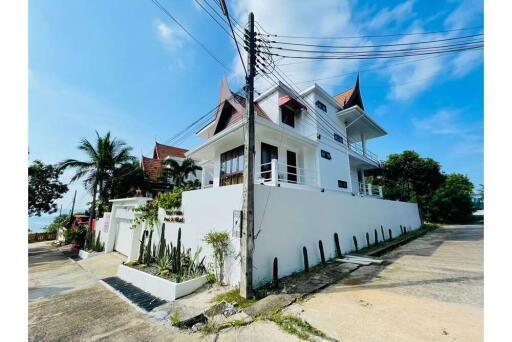 Stunning 4-bedroom Seaview villa for sale just meters from Big Buddha