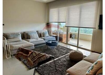 Furnished 3 Beds Condo With a Terrace and Seaview In Maenam For Rent