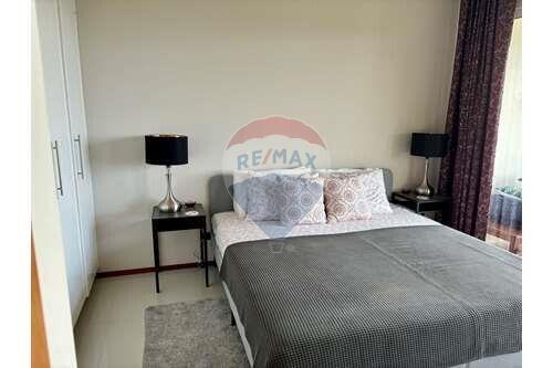 Furnished 3 Beds Condo With a Terrace and Seaview In Maenam For Rent