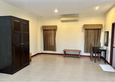 Villa 4 bedrooms 5 bathroom  for rent  ,Lamai