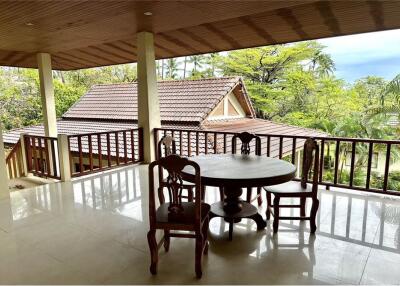 Villa 4 bedrooms 5 bathroom  for rent  ,Lamai