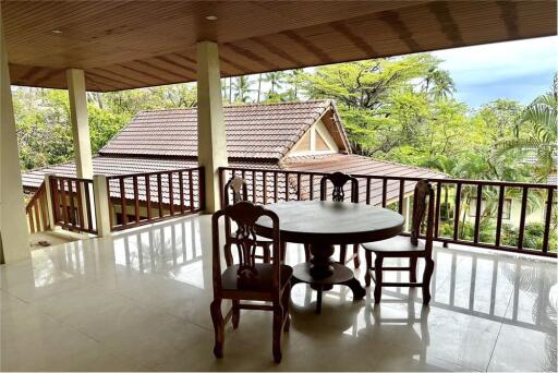 Villa 4 bedrooms 5 bathroom  for rent  ,Lamai