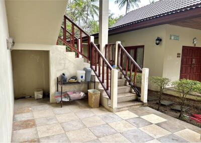 Villa 4 bedrooms 5 bathroom  for rent  ,Lamai