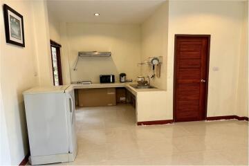 Villa 4 bedrooms 5 bathroom  for rent  ,Lamai