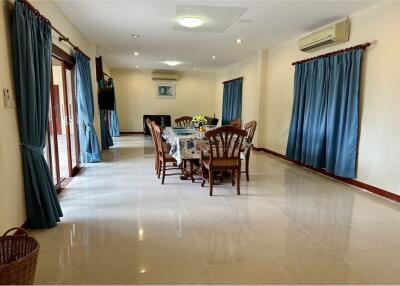 Villa 4 bedrooms 5 bathroom  for rent  ,Lamai