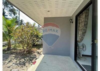 2 Bedroom 2-bathroom house for sale in Maenam