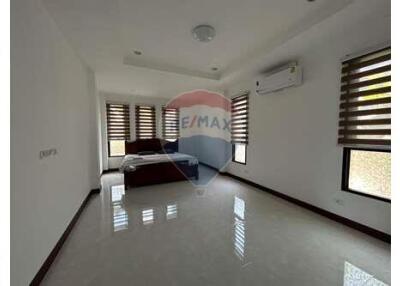 2 BEDROOM HOUSE FOR SALE