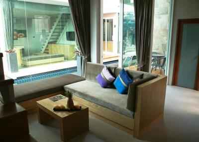 Stylish Contemporary hotel for sale in Bang Rak