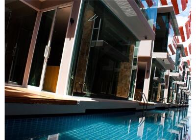 Stylish Contemporary hotel for sale in Bang Rak