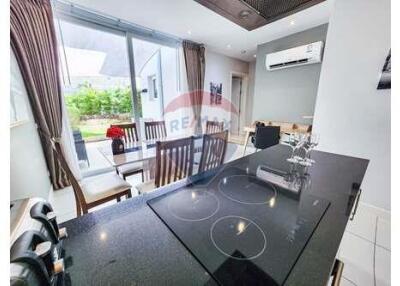 123 Sqm., 2 Beds, 2 Baths Townhouse listed for ฿ 9,500,000.