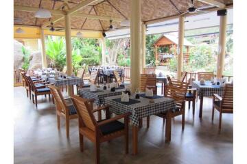 Business  Bungalows And Restaurant At Lamai Beach Koh Samui