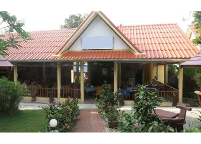 Business  Bungalows And Restaurant At Lamai Beach Koh Samui