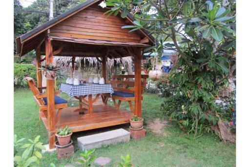 Business  Bungalows And Restaurant At Lamai Beach Koh Samui