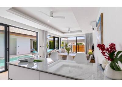 Brand new 2 bedroom villa walking distance to Choengmon beach