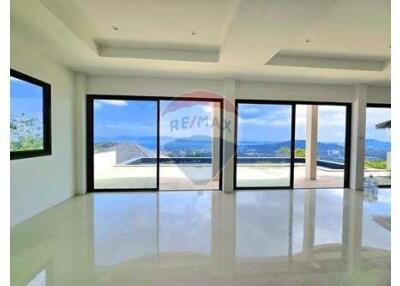 3 Bedrooms Sea View Pool Villa in Bophut, Koh Samui