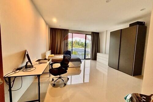 270 Sqm., 3 Beds, 3 Baths Townhouse listed for ฿ 6,000,000.