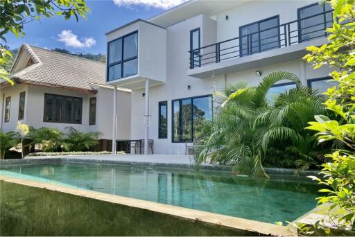 3 bedrooms villa for rent at Lamai, Koh Samui