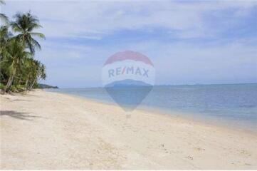 Beautiful plot of land with mountain view and close to Bangpor Beach