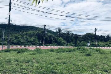 Beautiful plot of land with mountain view and close to Bangpor Beach